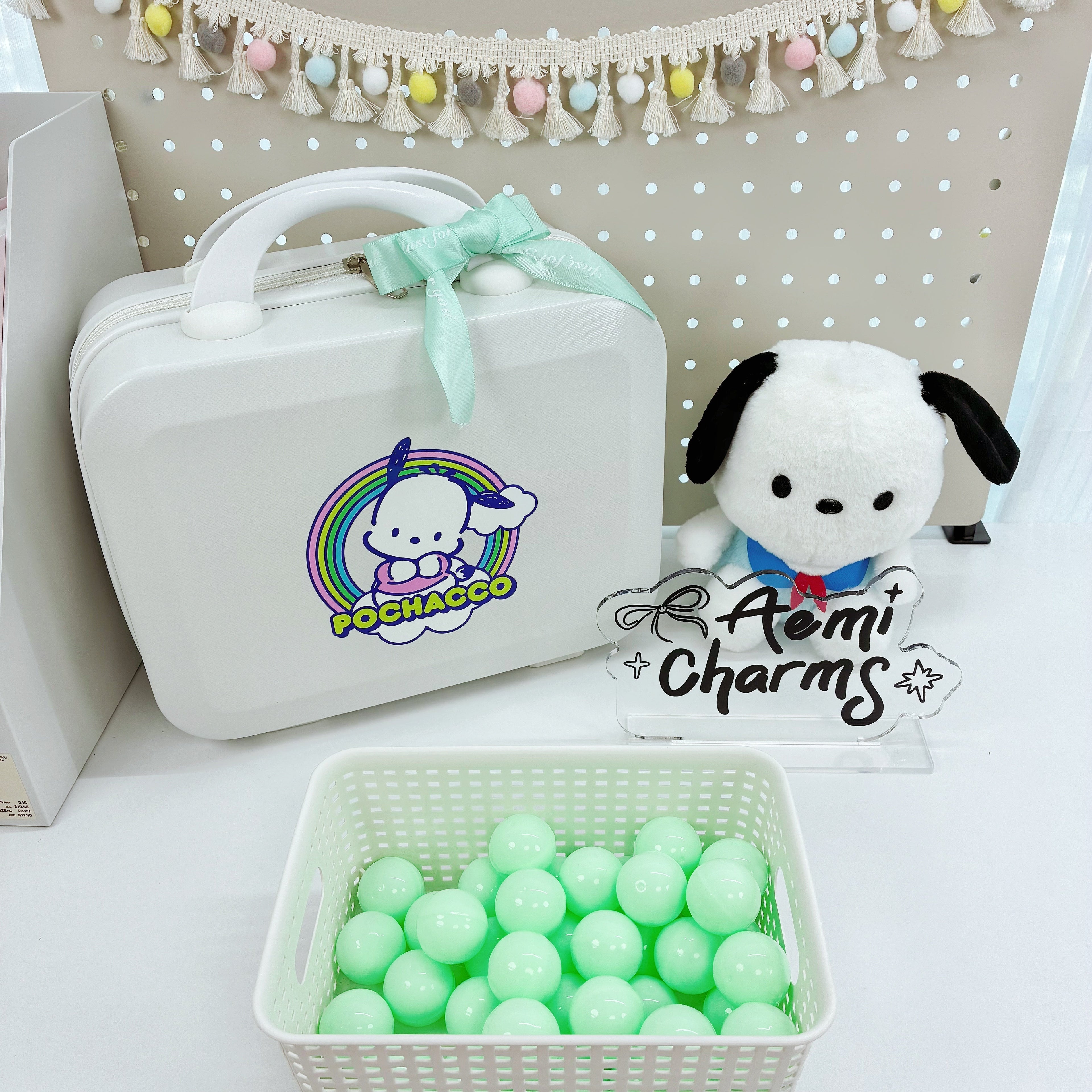 SA 14-Inch Suitcase Mystery Gift Box
